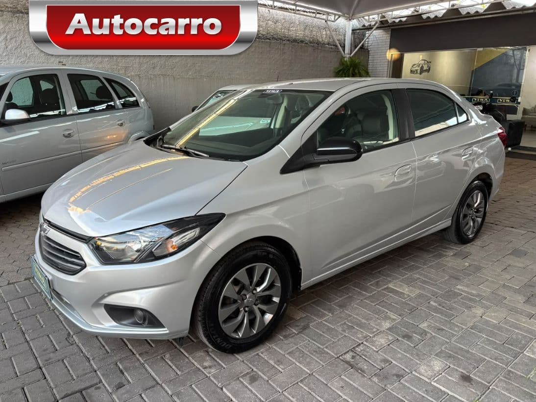 Chevrolet Onix Plus, Prata